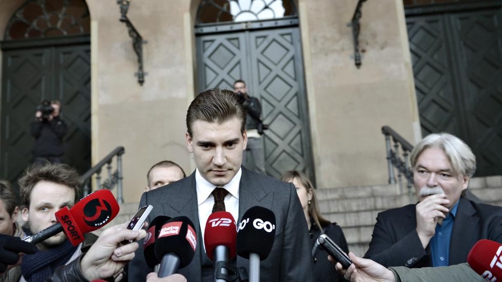 PROMILLETATT: Her forklarer Nicklas Bendtner seg etter at han ble stoppet med promille p� 1,75 i K�benhavn i vinter. Foto: AFP PHOTO / KELD NAVNTOFT / SCANPIX DENMARK / NTB SCANPIX