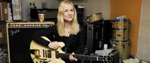 Norges nye gitarhelt vraket bunad som konfirmasjonsgave