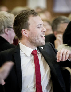 - De rike sutrer mest