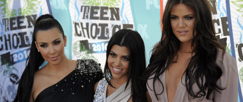 Krever 60 millioner kroner fra Kardashian-s�strene