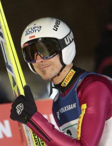 Schlierenzauer m�tte dele seier med polsk overraskelse