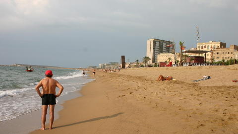 STORBYSTRAND: Barcelona er fortsatt popul�r, men ligger n� p� tredjeplass.Foto: TONE SOLBERG