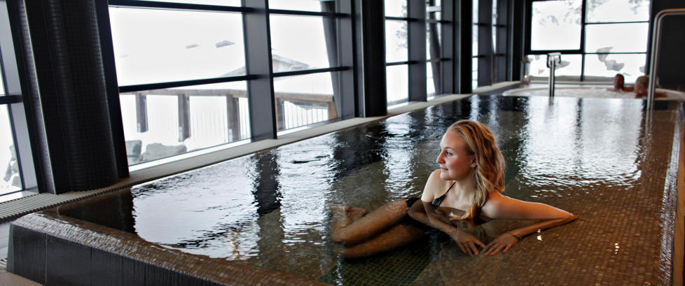 I denne badstua b�r du beholde litt av kl�rne p�