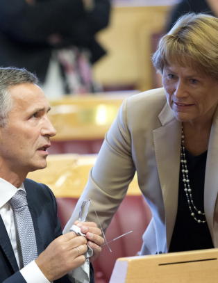 - Norge kan bli tryggere, uten at det går på bekostning av verdiene demokrati, frihet og tilgjengelighet