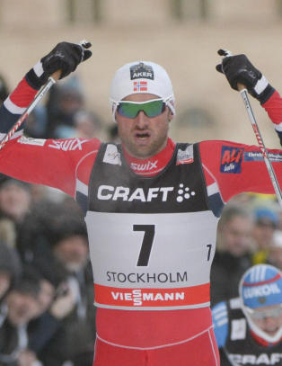 Petter Northug festet grepet om verdenscupen