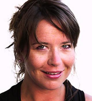 H�NDTERINGSKOMPETANSE: L�r barnet hva det skal gj�re hvis det g�r galt, r�der medieviter Elisabeth Staksrud. FOTO: UiO