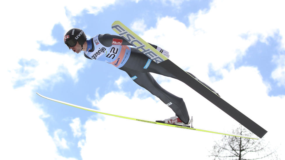 PLANICA: Anders Bardal kunne fort sikret norsk seier med en bedre landing i f�rsteomgang.Foto: Primoz Lovric / NTB scanpix