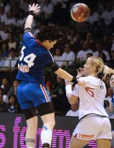 Tre strake seire for håndballjentene i Golden League