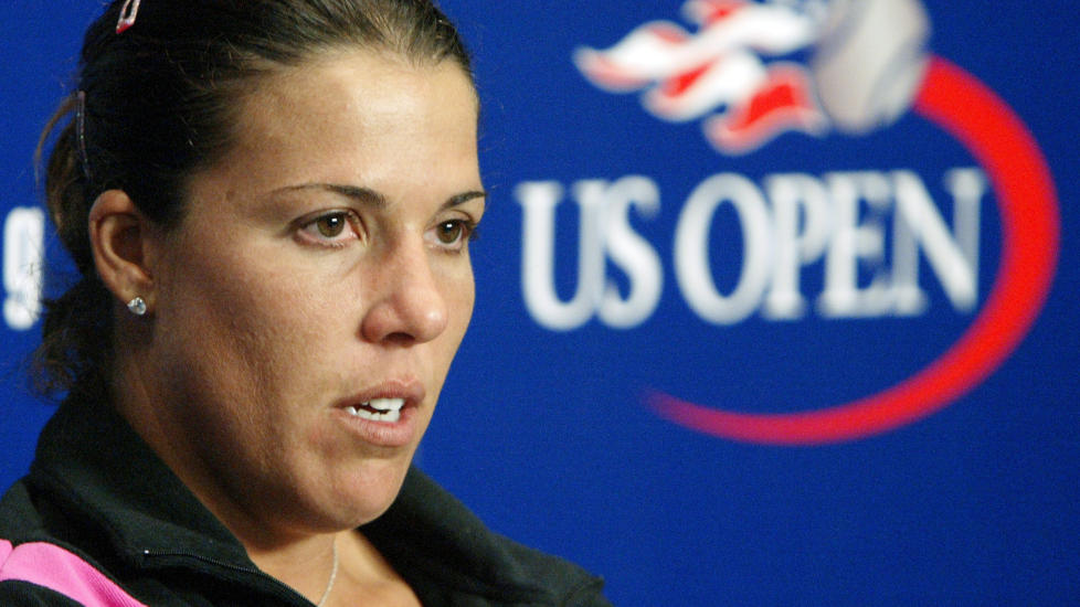 ABSURD: Jennifer Capriati mener at hele situasjonen er absurd. Hun er siktet for � ha sl�tt sin eks-kj�reste, og for � ha trakasert ham i et �r. Foto: AP Photo/Greg Bull/NTB scanpix