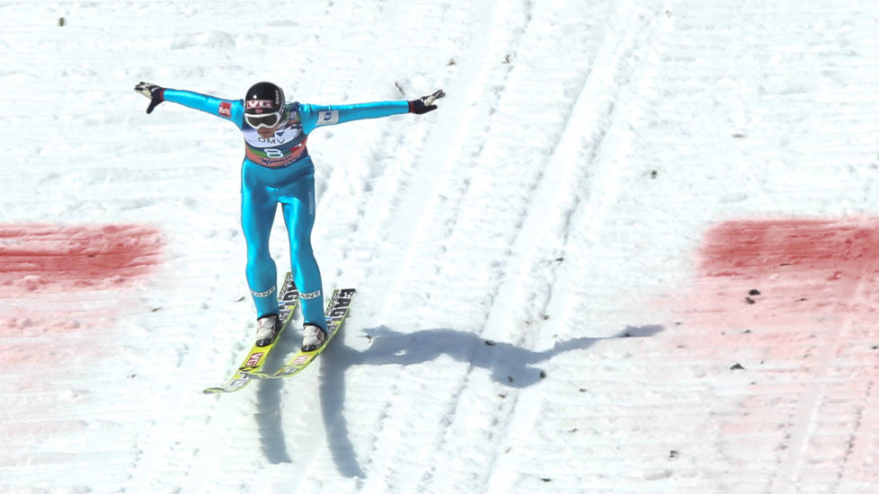 SIN BESTE PLASSERING: Rune Velta hoppet seg opp fire plasser i finaleomgangen, og ble nummer to i Planica.Foto: Primoz Lovric / NTB scanpix