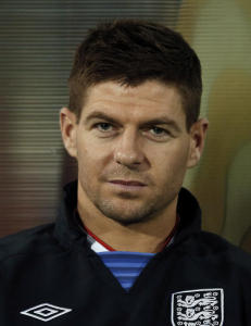 Gerrard forsvarer fansens Rio-hets