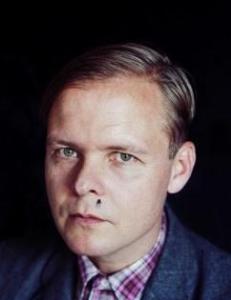 �J�dehater!� �Nihilist!� �Krigsromantiker!�