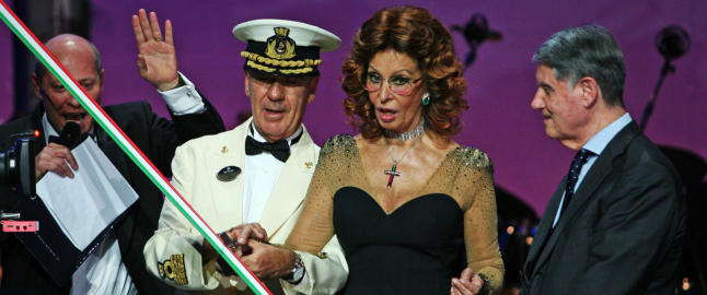 Er snart 80 �r, men skaper fortsatt sirkus n�r hun kommer