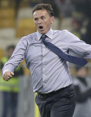 Montenegros trener mener England er arrogante