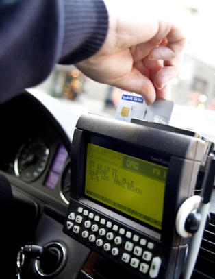 Advarer mot ny taxisvindel