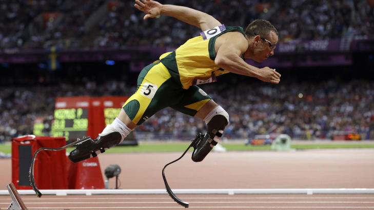 BLADE RUNNER: Oscar Pistorius skapte seg et stort navn i friidrettsverdenen med kallenavnet Blade Runner, p� grunn av benprotesene som gjorde at han kunne konkurrere med funksjonsfriske ut�vere. Foto: Anja Niedringhaus / AP / NTB Scanpix