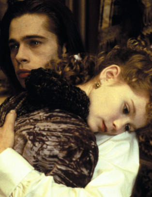 - Det var frast�tende � kysse Brad Pitt