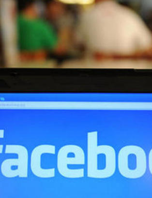 - De drittungene er s� sure at m� legge seg f�r barne-tv i kveld!