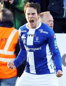 Martin Wiig senket Viking med herlig langskudd