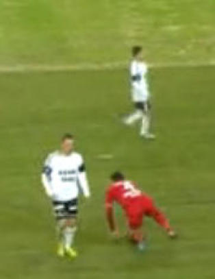 - Det kommer aldri til � skje igjen. Aldri.