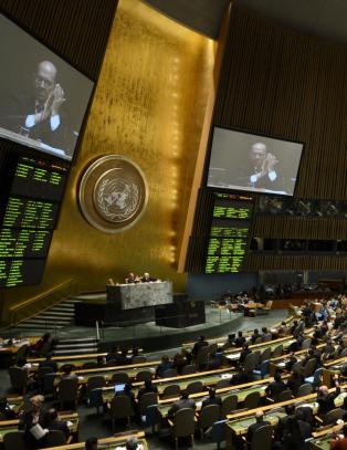 Ny v�penhandelsavtale vedtatt i FN