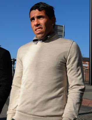 Tevez d�mt til 250 timer samfunnstjeneste