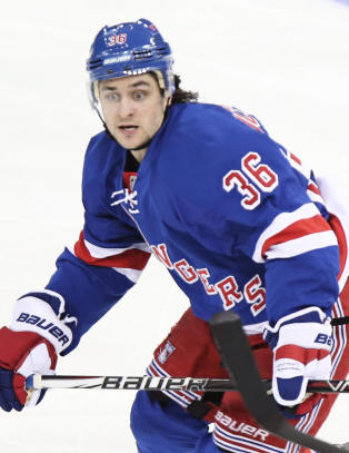 Rangers hentet konkurrent til Zuccarello Aasen