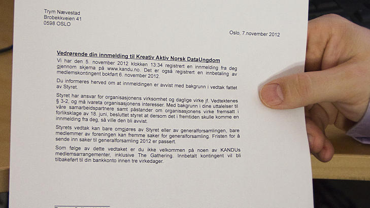 BREVET: Dette brevet mottok Trym N�vestad da han ble utestengt fra KANDU p� livstid. Foto: Cicilie S. Andersen.