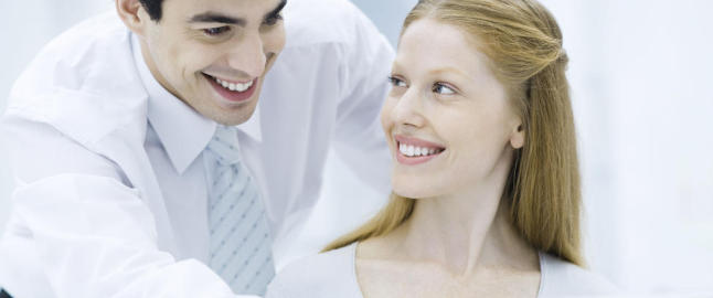 �n av fire har v�rt forelska i en kollega