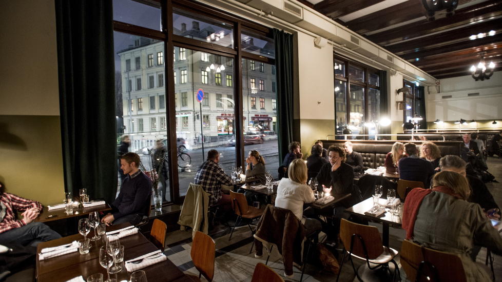 Uj�lete: Restaurantens bakmenne �yvind Lofthus og Erik Sevaldsen, har blant annet saumfart gamle Tranen-menyer i utformingen av restaurantens profil.. Foto:Thomas Rasmus Skaug / Dagbladet