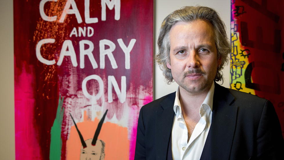 Rekord: P�skeutstillingen p� Geilo, der Ari Behn debuterte med fire malerier, ga b�de publikumsrekord og omsetningsrekord i Baren. Foto: Tore Meek / Scanpix