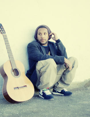 Kunne ikke st� inne for lettbeint MGP-pop