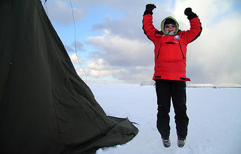 GLEDER SEG: Det er artig at s� mange vil komme til Varanger for � kite, sier VAKE-leder Kari Bj�rkli Thomassen. Foto: INGERID JORDAL