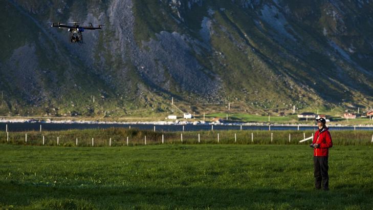 AVANSERT: For � kunne forevige triksene p� best mulig m�te, ble det blant annet benyttet droner med p�montert kamera. Foto: JOAKIM ANDREASSEN