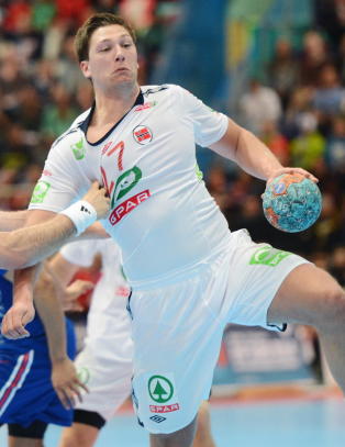 H�ndballherrene ble utspilt i sluttminuttene