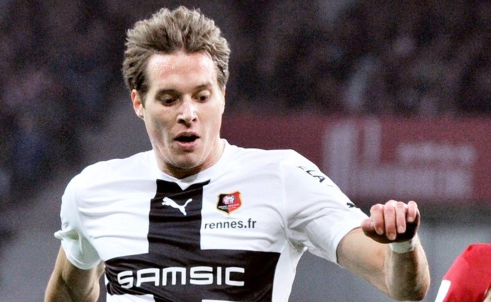 STJERNEM�TE: Anders Konradsen kom innp� mot PSG, og kunne fort fikset Rennes ett poeng. Foto: AFP PHOTO PHILIPPE HUGUEN/NTB scanpix