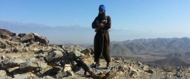 Familien har kommet igjennom p� Bhattis telefon. Men det er ikke Bhatti som har svart