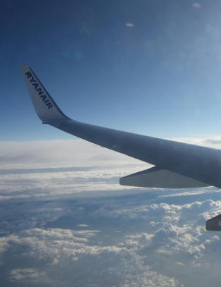 - Folk b�r ha d�rlig samvittighet