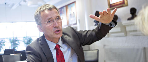 - Erna t�r ikke sp�rre Siv om handlingsregelen