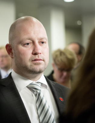 - Noen ganger er det en styrke for et parti at det er konkurranse om vervene. Jeg tror ikke det hadde vært det nå