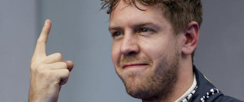 Vettel slenger igjen  med leppa etter ordrenekt