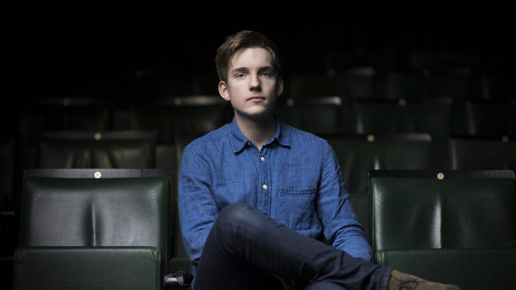 Regitalent: 22 �r gamle Ivar Aase st�r for regien av �Bl�tur� som har premiere p� fredag. Foto: Piggsvin film