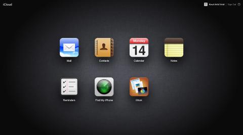 3. Du kan n� bes�ke www.icloud.com i en hvilken som helst nettleser, og logge deg inn med iTunes-kontoen din. Trykk p� �Find my iPhone�. Foto: Skjermbilder