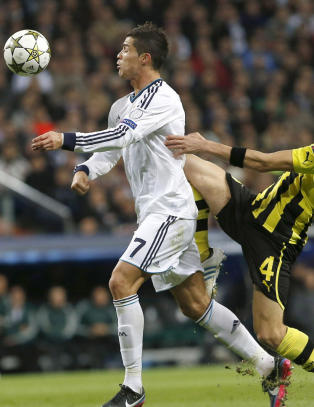 Real Madrid og Barcelona f�r hjemmefordel i semien