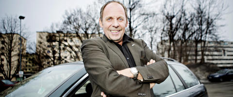 - Da jeg var ferdig, kastet gutta bokershortser etter meg