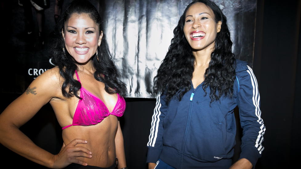  VERDENS BESTE:  I kveld m�ter Cecilia Br�khus den amerikanske playmodellen Mia St. John i ringen i Frederikshavn. Ikke bare m� bokseren utenlands for � f� lov � bokse, men hun m�tte ogs� utenlands for � kunne bli verdens beste. Foto: Heiko Junge / NTB scanpix