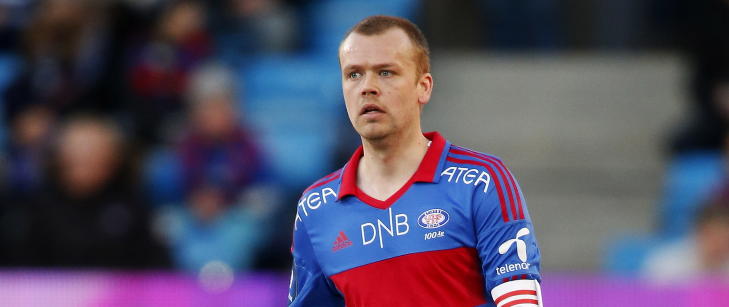 IKKE F�RN�YD: Christian Grindheim var ikke forn�yd med V�lerengas prestasjon mot Str�msgodset, der laget tapte 3-0. Her fra kampen mot Sogndal. Foto: Erlend Aas / NTB scanpix