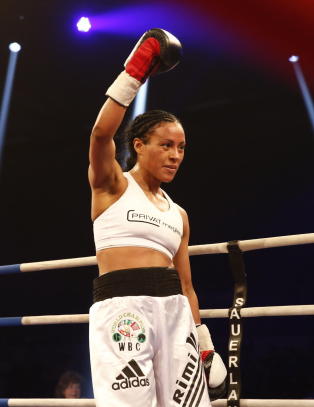 - Jeg fikk sendt en melding, og jeg h�per den ble mottatt