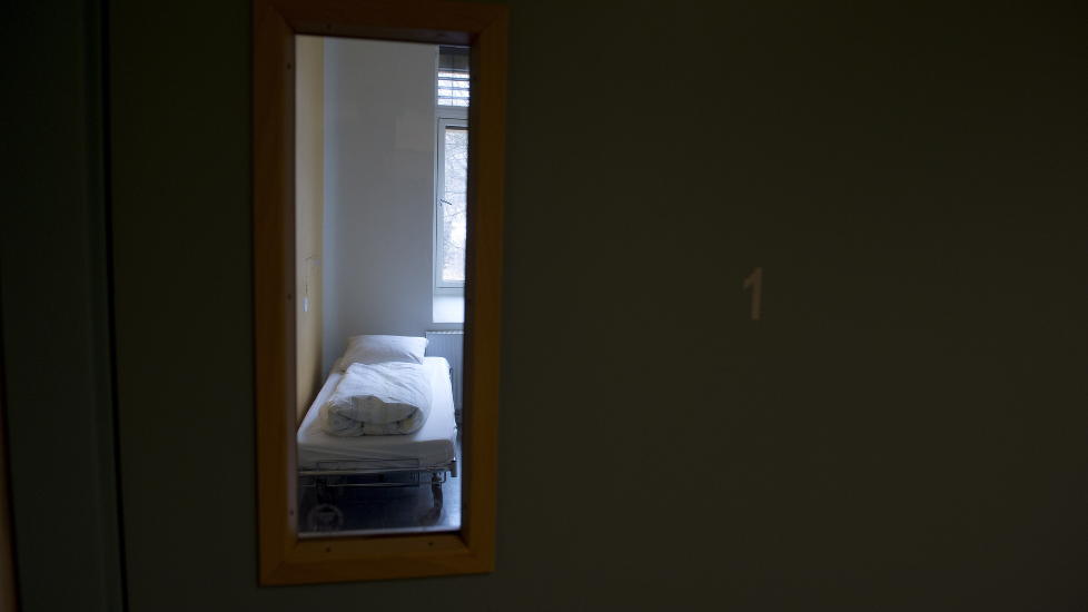 VIL L�SE INN DE FARLIGSTE: Regjeringen foresl�r �kt bruk av tvang mot de farligste pasientene i psykiatrien. Foto: �istein Norum Monsen / DAGBLADET