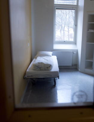 - Vi brukte for mye tvang mot pasientene